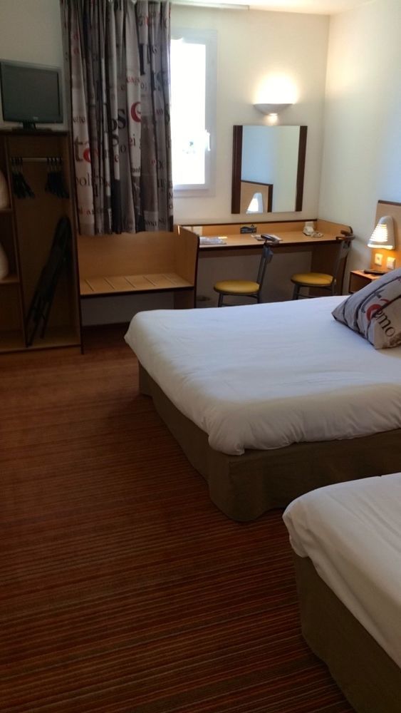 Ace Ferrand La Pardieu Hotel Clermont-Ferrand